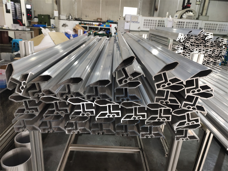 工業宅男在线免费观看非標