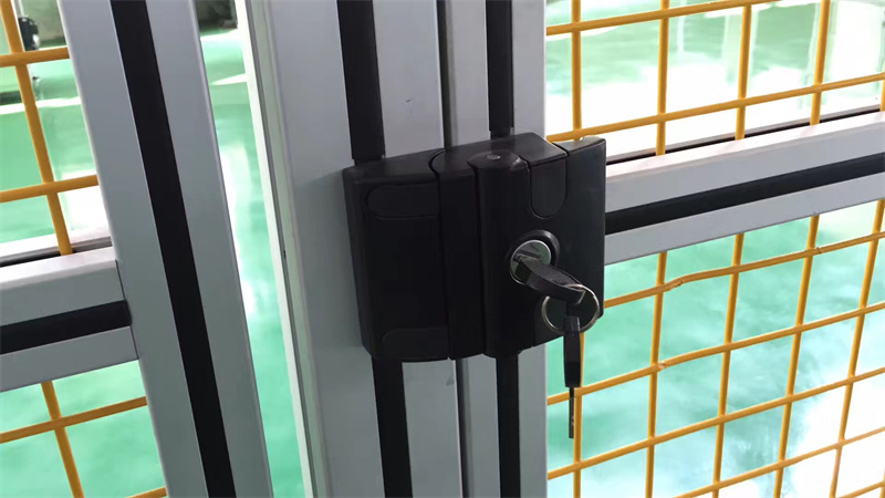 宅男在线免费观看設備框架圍欄