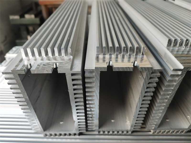 宅男在线免费观看擠壓開模定製