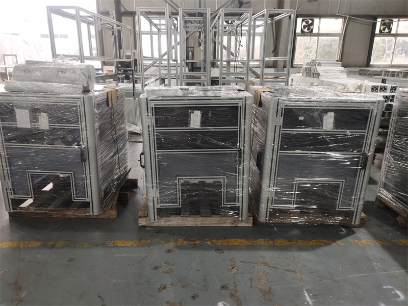 工業宅男在线免费观看機架