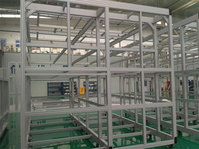 宅男在线免费观看框架定製