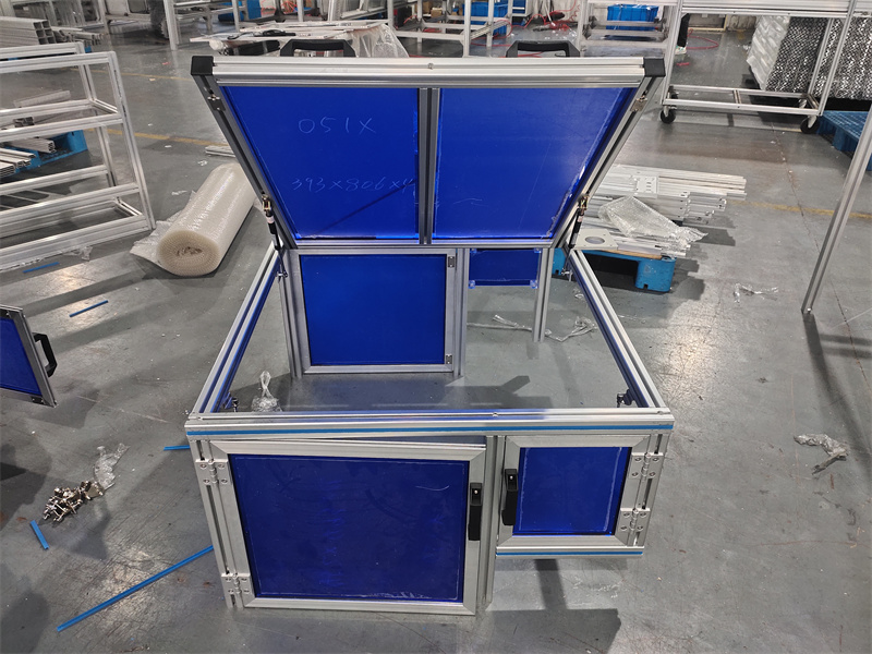 防塵機罩護罩宅男在线免费观看