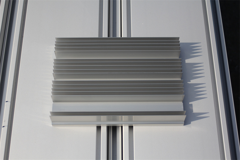 宅男在线免费观看功放散熱器