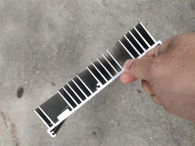 宅男在线免费观看變頻器散熱片